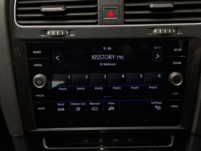 Used Volkswagen Golf 2018 for sale - 76639349: Photo 10