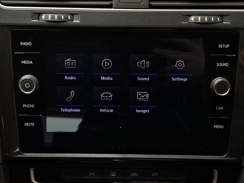 Used Volkswagen Golf 2018 for sale - 76639349: Photo 11