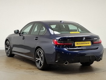 Used BMW 3 Series 2023 for sale - 77503422: Photo