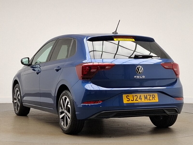 Used Volkswagen Polo 2024 for sale - 76052175: Photo 3