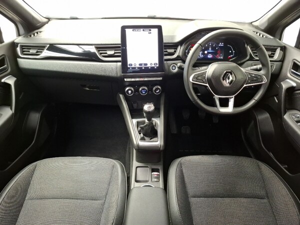 Used Renault Captur 2023 for sale - 75681775: Photo 2