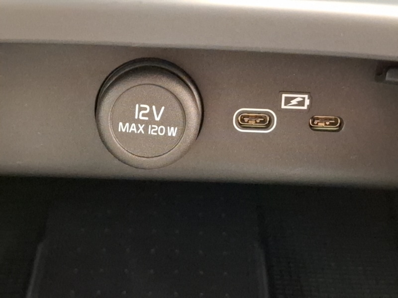 Used Volvo XC40 2025 for sale - 77709231: Photo 17