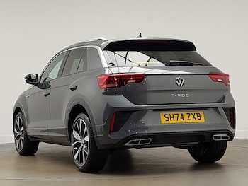 Used Volkswagen T-Roc 2025 for sale - 75921122: Photo