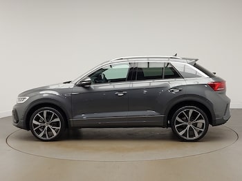 Used Volkswagen T-Roc 2025 for sale - 75921122: Photo
