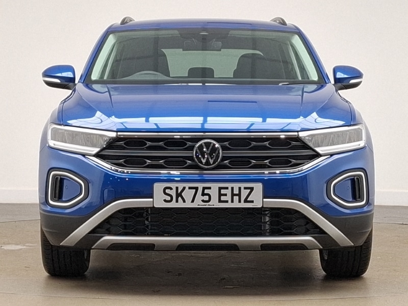 Used Volkswagen T-Roc 2025 for sale - 76795307: Photo 12