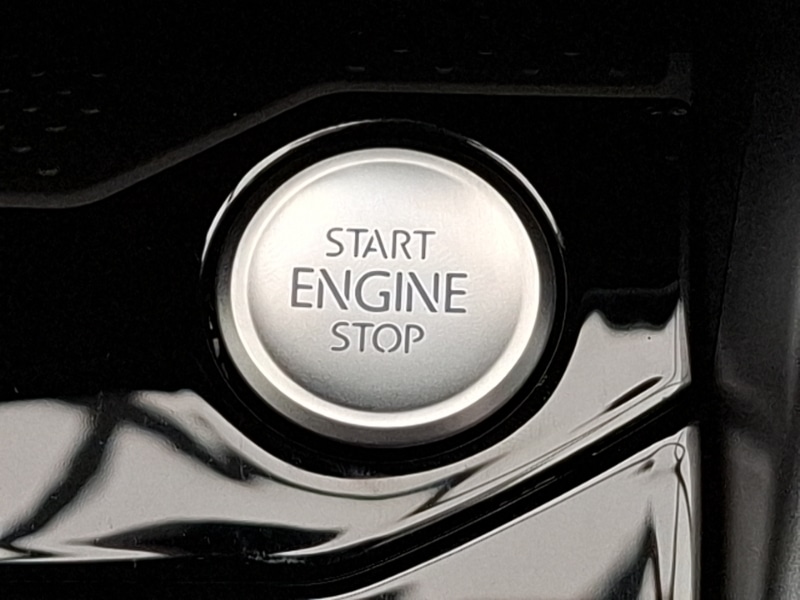 Used Volkswagen T-Roc 2025 for sale - 76795307: Photo 17