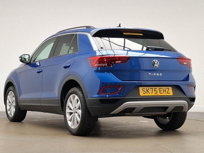 Used Volkswagen T-Roc 2025 for sale - 76795307: Photo 3