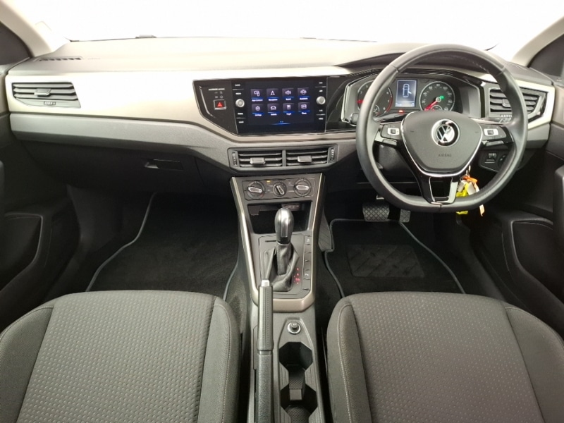 Used Volkswagen Polo 2021 for sale - 76160807: Photo 2