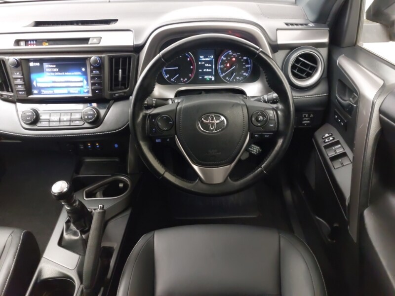 Used Toyota RAV4 2017 for sale - 77948022: Photo 7