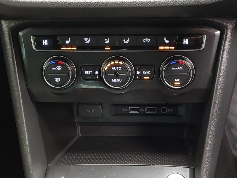 Used Volkswagen Tiguan 2019 for sale - 77343216: Photo 18