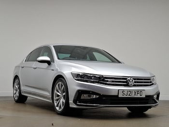 Volkswagen - Passat
