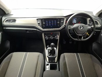 Used Volkswagen T-Roc 2020 for sale - 78391877: Photo