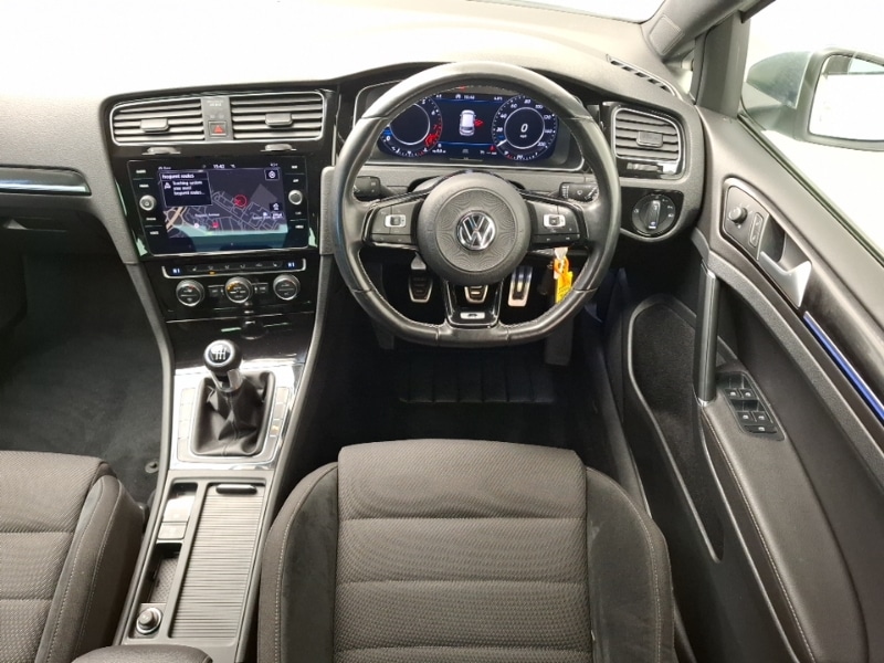 Used Volkswagen Golf 2018 for sale - 77615043: Photo 7