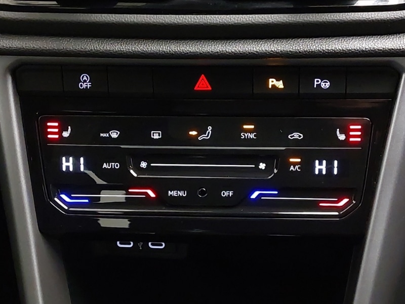 Used Volkswagen T-Roc 2025 for sale - 76478955: Photo 16