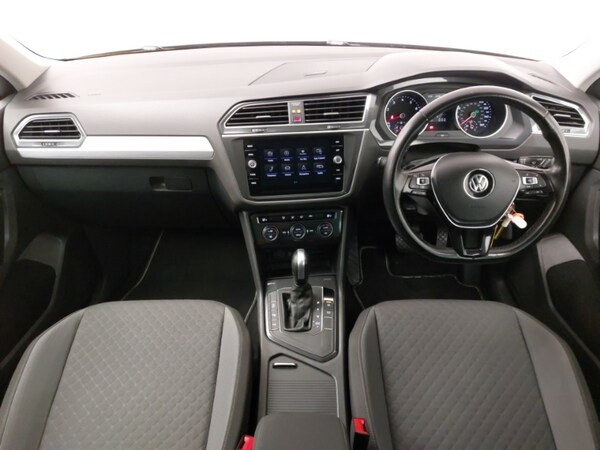 Used Volkswagen Tiguan 2020 for sale - 76208489: Photo 2