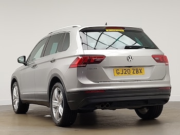 Used Volkswagen Tiguan 2020 for sale - 76208489: Photo 3