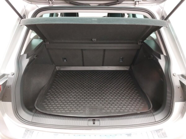 Used Volkswagen Tiguan 2020 for sale - 76208489: Photo 8