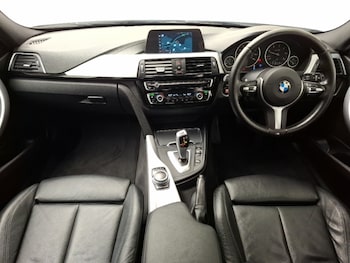 Used BMW 3 Series 2019 for sale - 77644932: Photo