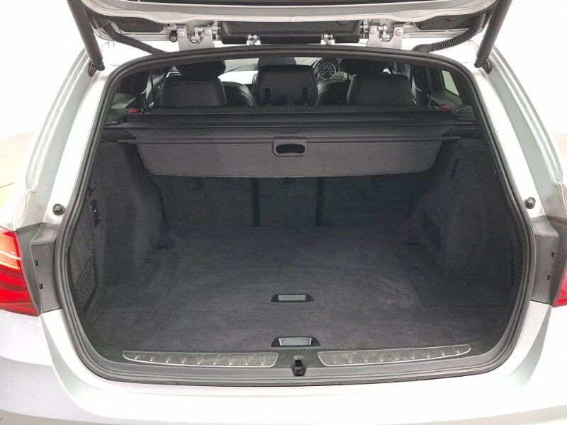 Used BMW 3 Series 2019 for sale - 77644932: Photo 8