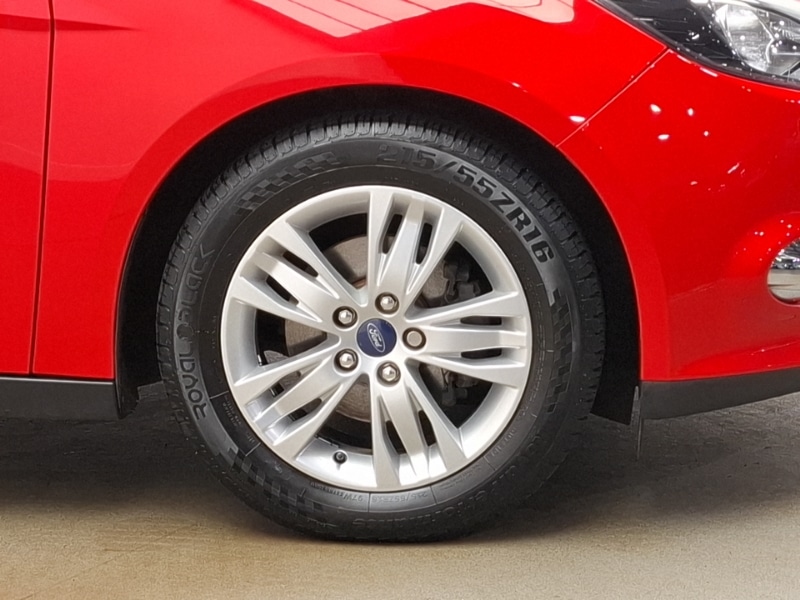 Used Ford Focus 2014 for sale - 76160782: Photo 9