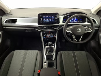 Used Volkswagen T-Roc 2025 for sale - 79618407: Photo