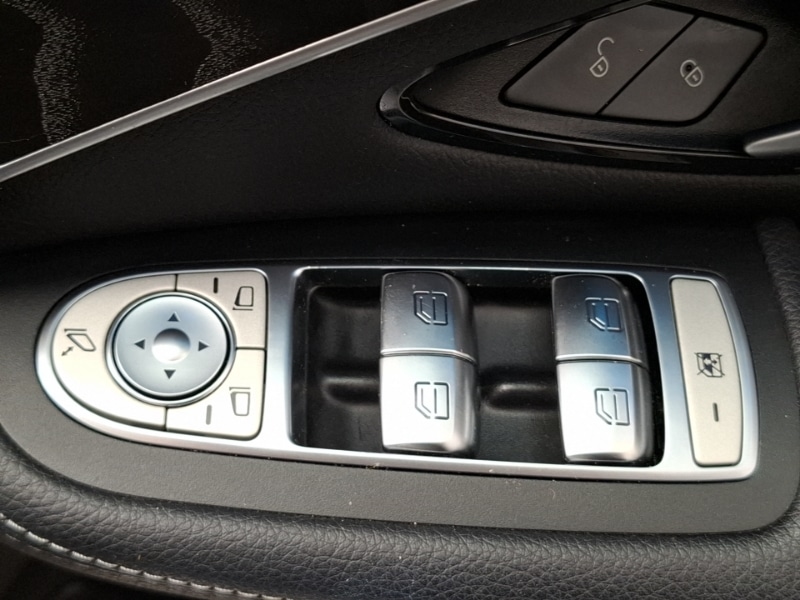 Used Mercedes-Benz GLC 2019 for sale - 76906743: Photo 16