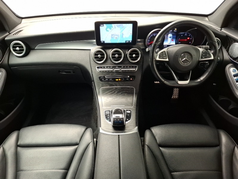 Used Mercedes-Benz GLC 2019 for sale - 76906743: Photo 2