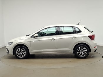 Used Volkswagen Polo 2022 for sale - 79447488: Photo
