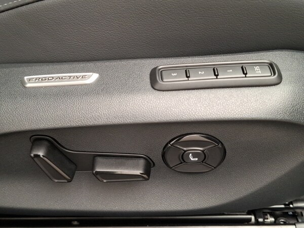 Used Volkswagen Passat 2025 for sale - 75680575: Photo 18