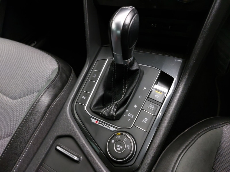 Used Volkswagen Tiguan 2017 for sale - 77213965: Photo 16