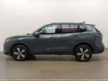 Used Volkswagen Tiguan 2024 for sale - 74259019: Photo