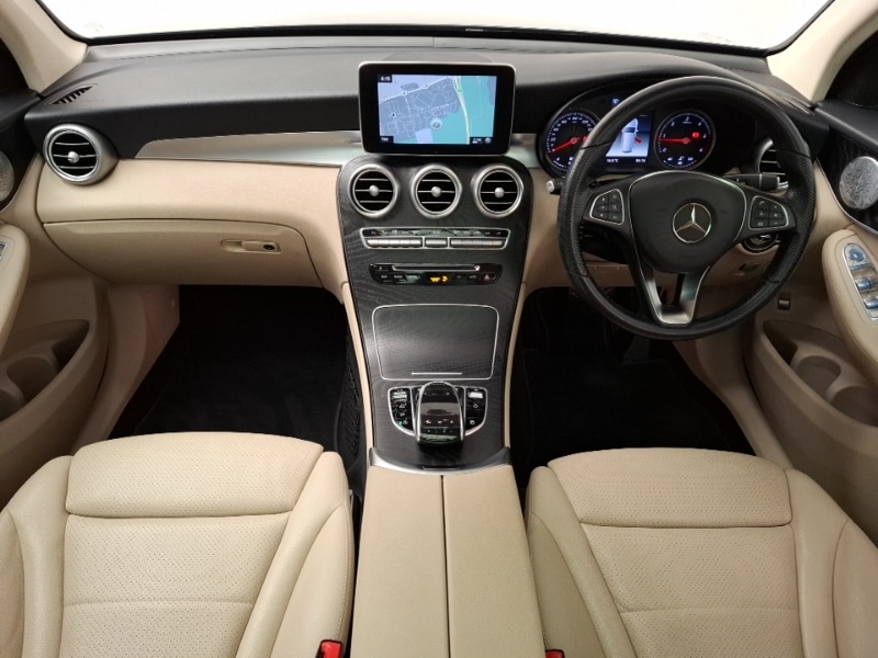 Used Mercedes-Benz GLC 2018 for sale - 76975113: Photo 2