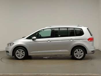 Used Volkswagen Touran 2020 for sale - 74956791: Photo