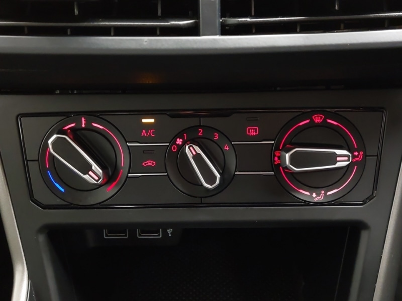 Used Volkswagen Polo 2018 for sale - 76437828: Photo 15