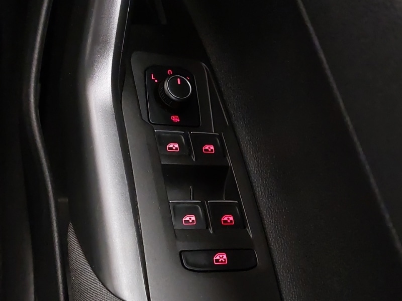 Used Volkswagen Polo 2018 for sale - 76437828: Photo 19