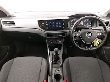 Used Volkswagen Polo 2018 for sale - 76437828: Photo