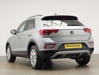 Used Volkswagen T-Roc 2024 for sale - 75065779: Photo