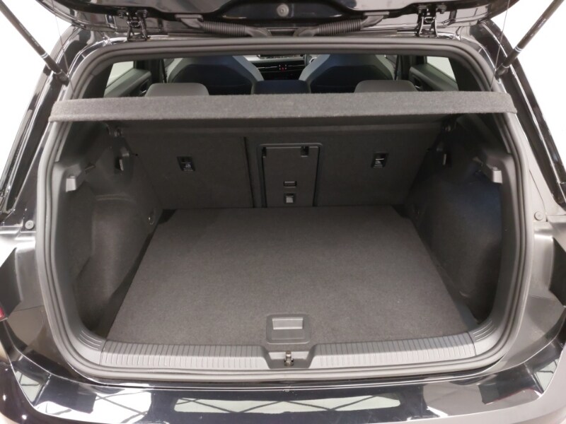 Used Volkswagen Golf 2023 for sale - 78093842: Photo 8