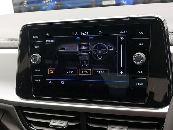 Used Volkswagen T-Roc 2025 for sale - 75513787: Photo 14