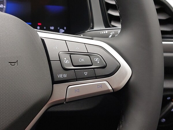 Used Volkswagen T-Roc 2025 for sale - 75513787: Photo 17