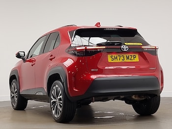 Used Toyota Yaris Cross 2023 for sale - 75731951: Photo