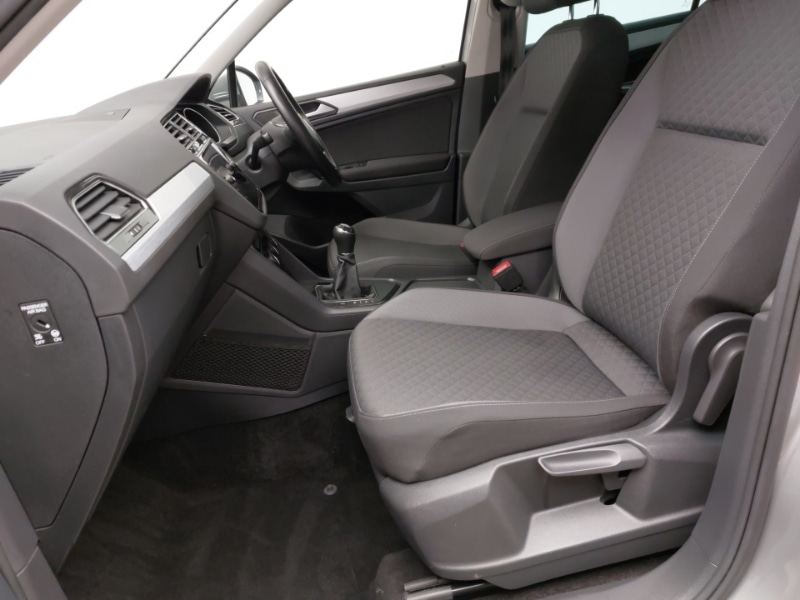 Used Volkswagen Tiguan 2020 for sale - 77454256: Photo 5