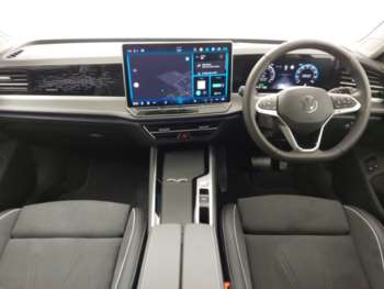 Used Volkswagen Passat 2024 for sale - 73707845: Photo