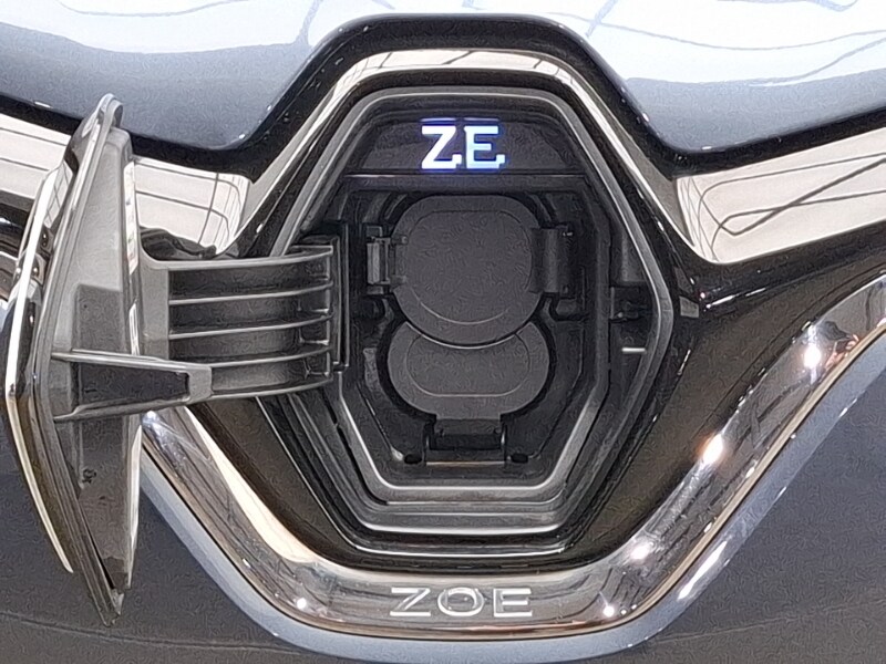 Used Renault Zoe 2021 for sale - 77907428: Photo 14