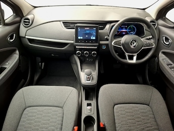 Used Renault Zoe 2021 for sale - 77907428: Photo