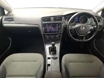 Used Volkswagen Golf 2020 for sale - 78125738: Photo