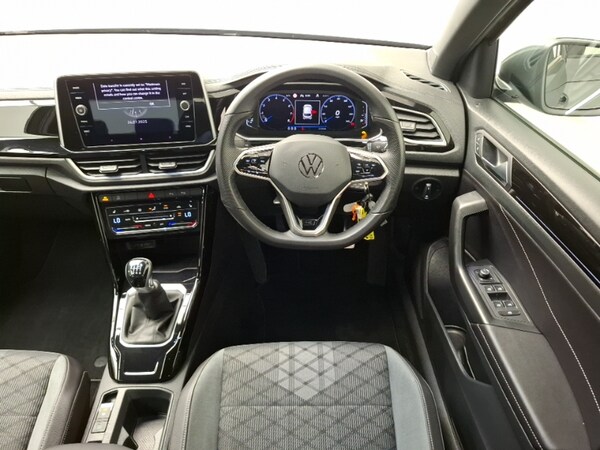 Used Volkswagen T-Roc 2022 for sale - 75369103: Photo 7