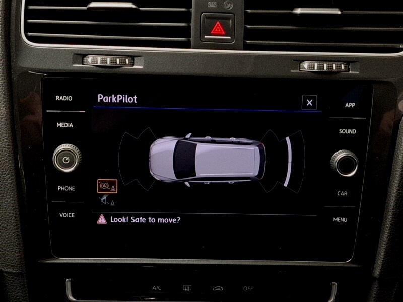 Used Volkswagen Golf 2018 for sale - 76493481: Photo 11