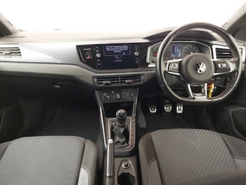 Used Volkswagen Polo 2021 for sale - 77644937: Photo