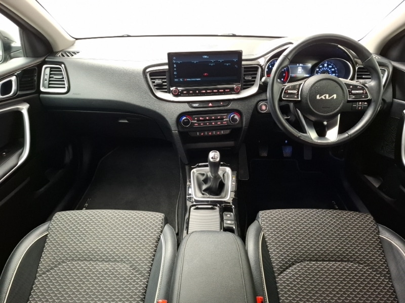 Used Kia XCeed 2022 for sale - 76150622: Photo 2